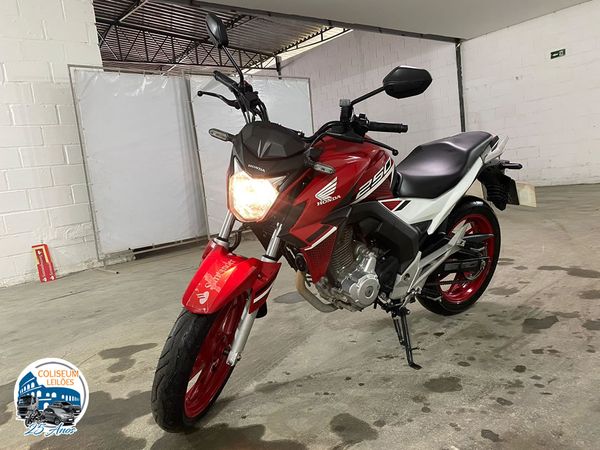 LOTE 31 HONDA CB 250 F TWISTER ABS 2022/2022